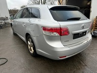 фото thumb №9, Toyota avensis t27 pulpit консоль панель приладів приладова