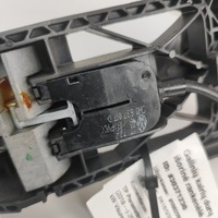 фото thumb №6, Audi q3 f3 2018 задняя сторона левая ручка наружная дверь передних