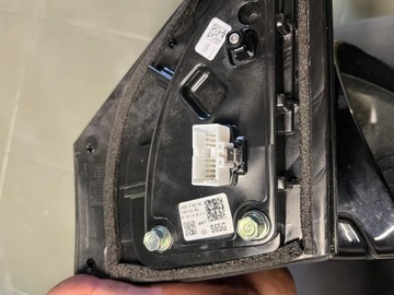 фото thumb №12, Зеркало внешние левая h8 14 pin kia sportage gt-line iv 4 87610-f1650