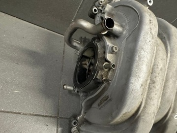 фото thumb №5, Коллектор всасывающий крышки исправные vw phaeton 4.2 bgh 077133185bb