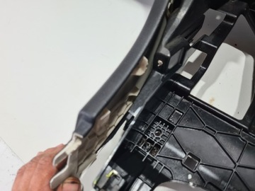 фото thumb №9, Mercedes c-klasa w205 панель консоль