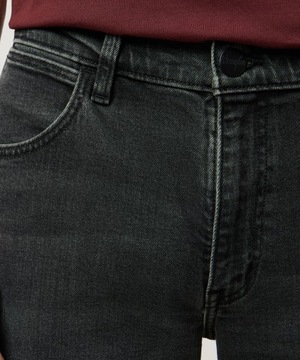 Jeansy Wrangler Larston 112373031 Ash W 36 / L 30