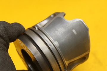 фото thumb №4, Поршень поршні volvo v50 2.0 d 085190