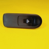 фото thumb №1, Перемикач панель вікон правий перед renault scenic grand ii 156013740 nr153