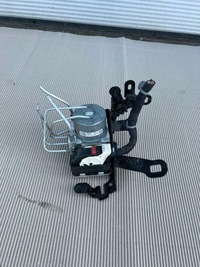 фото thumb №1, Renault megane iv lift 1.5 насос abs