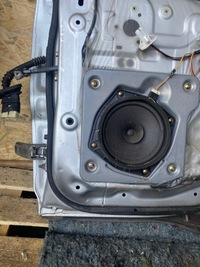 фото thumb №9, Двері правий задня задні скло mitsubishi pajero iii 5d long lift