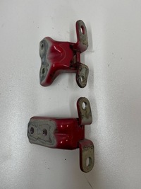 фото thumb №2, Петлі двері правий перед kia rio 4 iv 17-