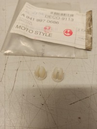 фото thumb №1, Заглушка лампи mercedes ls actros atego a9419970686 aso org 2 szt kpl