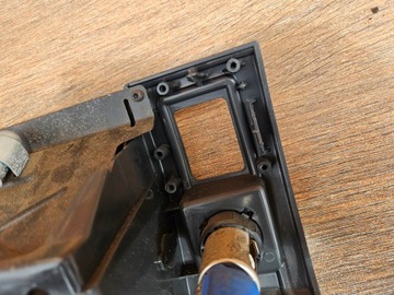 фото thumb №8, Jeep grand cherokee wj 99-04r попільничка пошкоджені заскочки