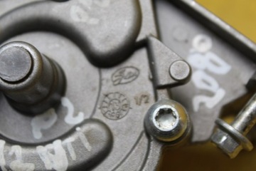 фото thumb №11, Насос масла peugeot 208 1.2 vti 9673506480