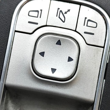 фото thumb №8, Mercedes-benz gle w167 2020 перед сторона левая кнопки стекло