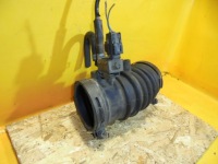 фото thumb №1, Труба воздухозаборник воздуха mazda 6 gg 1.8 l813132211