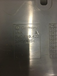 фото thumb №8, Рамка бардачок vw tiguan 5n 2010r 5m0819422a