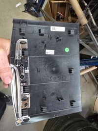 фото thumb №9, Защита бардачка подлокотника bmw 5 g30 g31 9370799