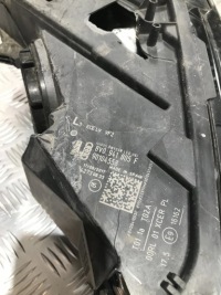 фото thumb №1, Лампа перед ліва audi a3 8v 12- 8v0941005f