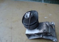 фото thumb №1, Volvo s60 v70 xc70 2.4t 01-06 кронштейн кузов