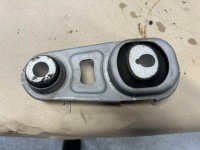 фото thumb №1, Renault austral 1,2 e-tech кронштейн коробки 113606la0a