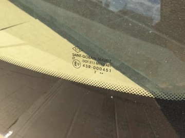 фото thumb №3, Стекло передняя dacia lodgy 2012r