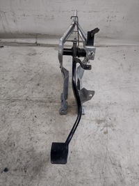 фото thumb №1, Педаль гальма opel astra h 2,0t