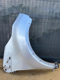 фото thumb №1, Крыло правый передний renault captur i j87 pń