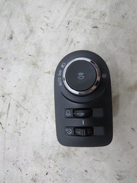 фото thumb №1, Перемикач панель світла вимикач opel оригінальний номер 13493474