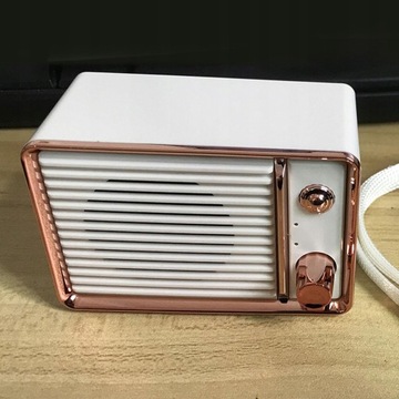 Динамик Bluetooth, встроенный микрофон с тяжелыми басами