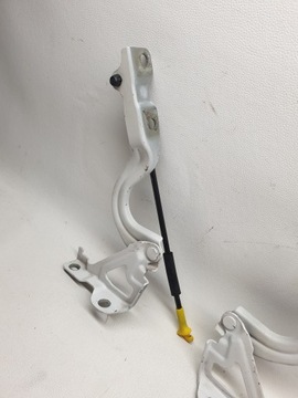 фото thumb №7, Hyundai i10 ii 13-19 петли капота перед левый правый комплект белый