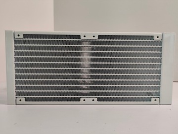 Corsair H100i RGB Platinum SE 240 мм с водяным охлаждением/поврежденный