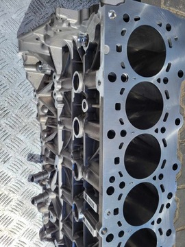 фото thumb №9, Новий оригінальний блок bmw n57d30c 11112295067 f15