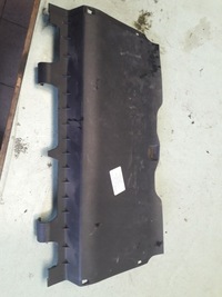 фото thumb №1, Toyota auris ii 1.8 гибрид заглушка консоли