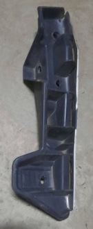 фото thumb №1, Направляющая бампера правый перед master iii 960160002r