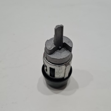 фото thumb №6, Seat cordoba vw golf polo caddy вкладка замок запалювання topran 103560755