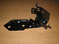 фото thumb №1, Кронштейн крила кронштейн напрямна лівий перед renault captur 620426080r