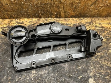фото thumb №1, Крышка клапанов vw audi 1.6 2.0 tdi 03l103469k