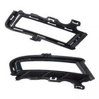 фото thumb №1, Vw golf vii 12+ рамка лампи протитуманної ліва