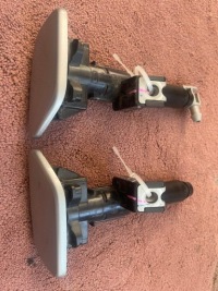 фото thumb №1, Toyota hilux 16- омивач лампи оригінал