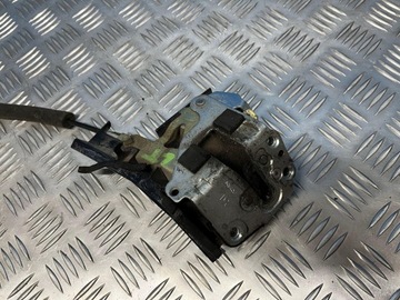 фото thumb №2, Toyota sienna ii 04-10 замок дверь левый зад