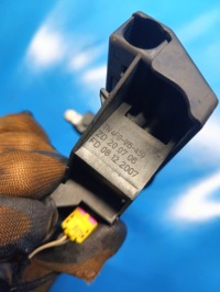 Клемма плюсовая аккумулятор audi a6 c6 04-11r. в Украине, фото thumb