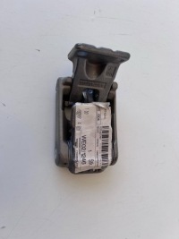 фото thumb №1, Mercedes sprinter 910 петля двері правий задня 9107409600 оригінал