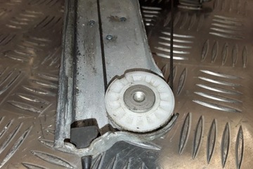 фото thumb №9, Подъемник стекла правых передних дверь dacia sandero 1280008421 1.5l