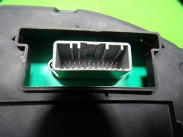 фото thumb №6, Renault megane ii рестайлінг 1.9 dci спідометр  прилади спідометр 8200720305m