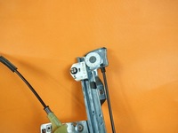 фото thumb №5, Renault kangoo 2010 направляющая стекло двигатель правая