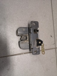 фото thumb №1, Замок крышки багажника vw touareg 7l6827505