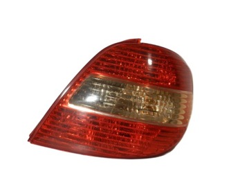 фото thumb №1, Toyota avensis i t22 hb 00-03 рестайлинг лампа правая правый зад задняя