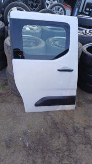 фото thumb №1, Двері зсувні праве opel combo e iv