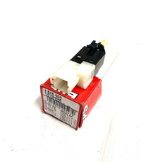 фото thumb №8, Вимикач світла стоп eps 1.810.252