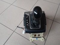 фото thumb №1, Hyundai i30 ii 2012- домкрат вибірник передач ручка