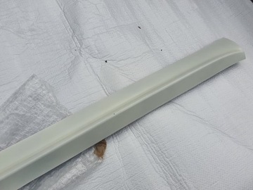 фото thumb №6, Volkswagen оригинальный номер 7n0854940h планка дверь