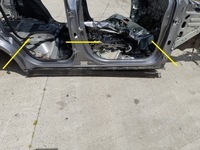 фото thumb №1, Поріг блок двигуна правий mitsubishi eclipse cross 21r