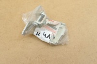фото thumb №9, Suzuki swift 05- петля дверь 69320-63j00 oem номер